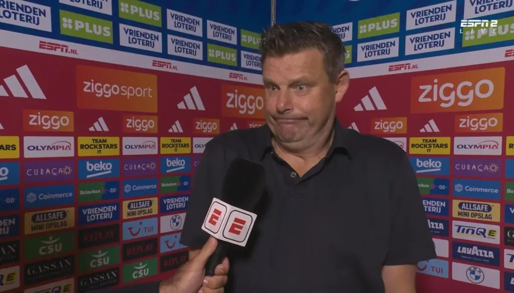 Stegeman loopt leeg na Ajax-Willem II: 'Welke idioot dat bedacht heeft...'